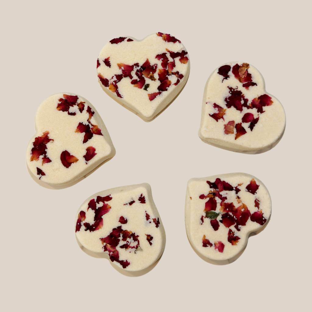 Set of 5 heart-shaped aromatherapy shower steamers for Valentine's Day