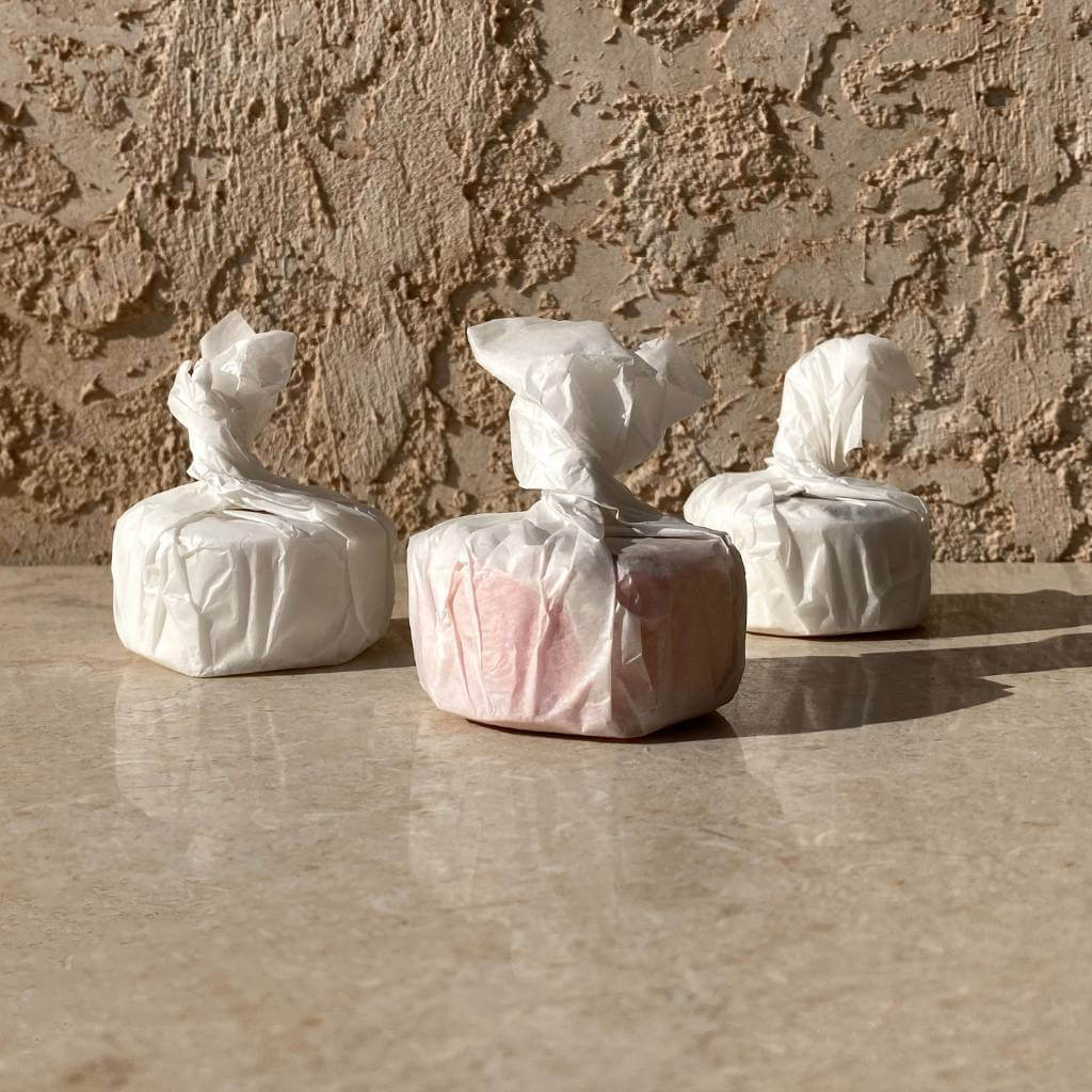 Dead Sea bath bombs wrapped in compostable packaging
