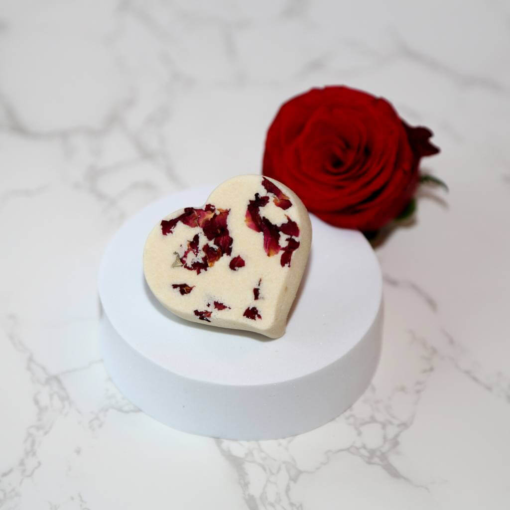 Heart-shaped rose shower steamer Valentine's gift with fresh rose flower
